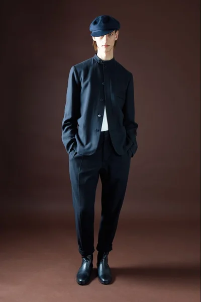 Look 11